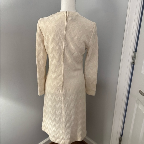 Vintage 70”s Tanglewood Cream Chevron woven Secretary Dress - Picture 4 of 9